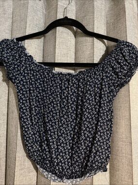 Brandy Melville Navy Blue Off-Shoulder Floral Crop Top